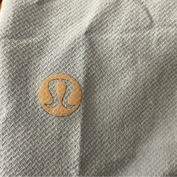 Lululemon License to Train High-Rise Short 4" in Aero Blue - Picture 5 of 7